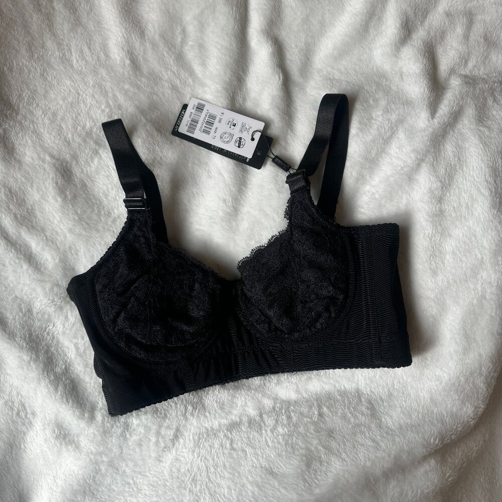 BNWT black bralette